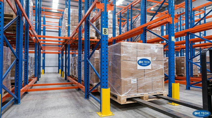 Chân trụ kệ drive in công nghiệp cần tính toán theo tải trọng pallet